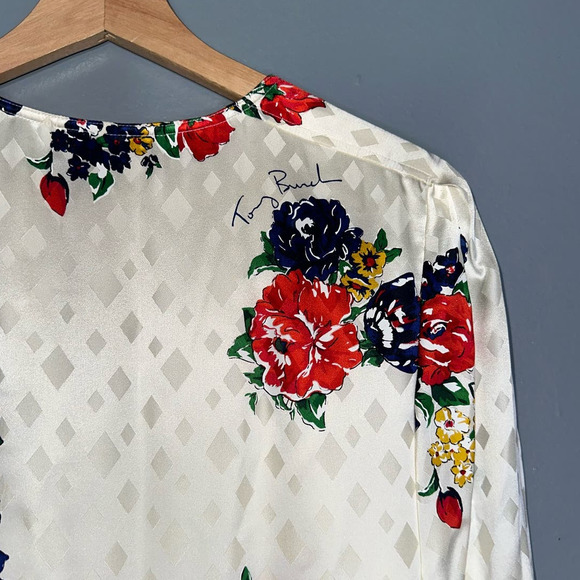 Tory Burch Floral Print Belted Satin Wrap Dress in Ivory Tea Rose Size 6 - Picture 9 of 10